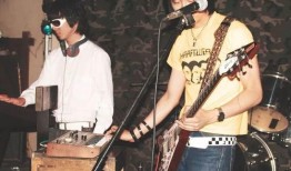 新裤子乐队最新爆料,最新作品背后的故事与灵感来源