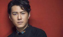 靳东爆料自己老婆视频,揭秘明星家庭生活背后真相