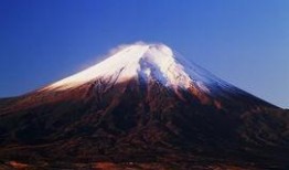 富士山最新爆料新闻视频,神秘现象引发热议，专家解读背后的科学奥秘